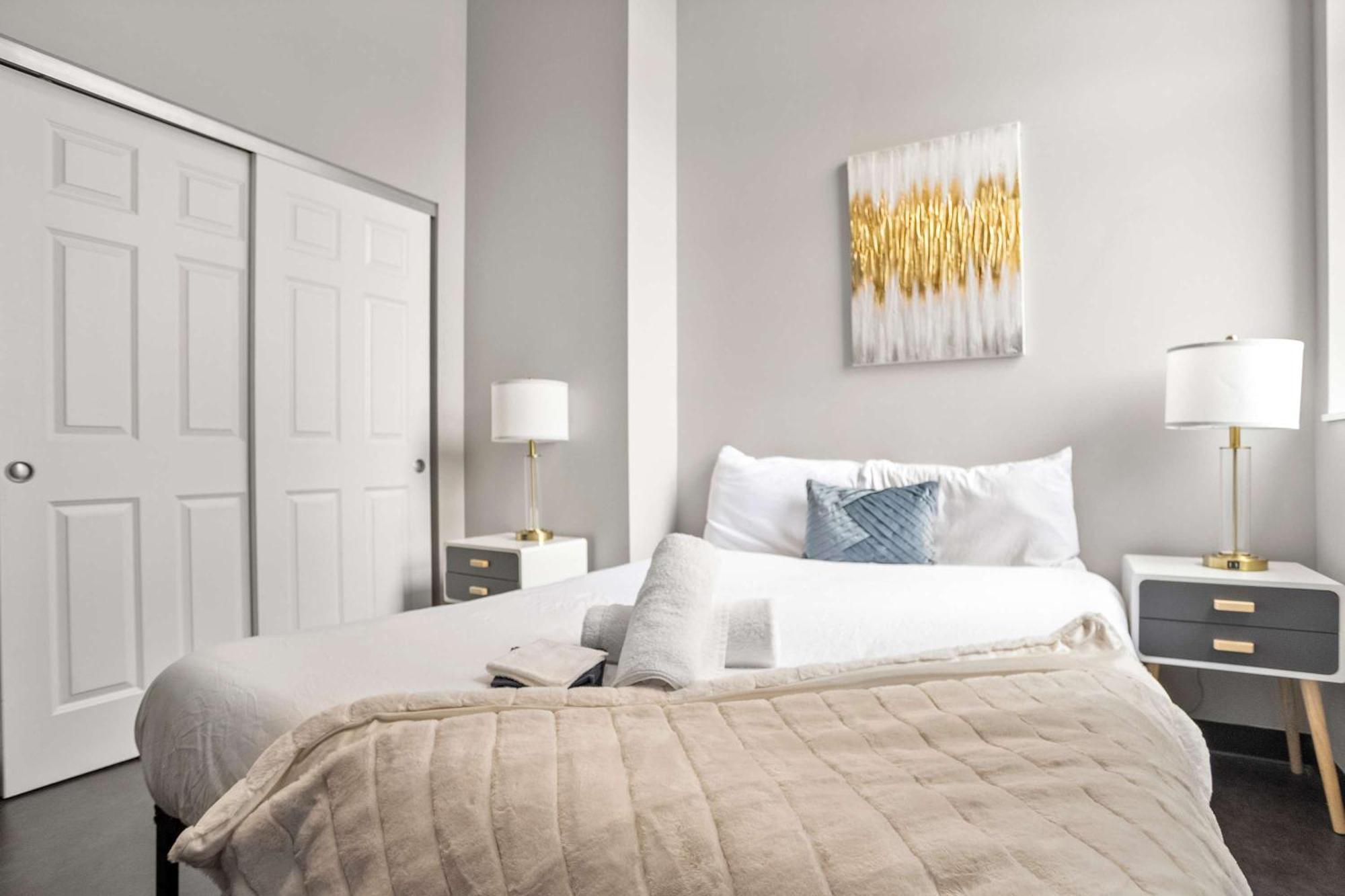 Cozysuites Modern 1br In Downtown Pitts #2